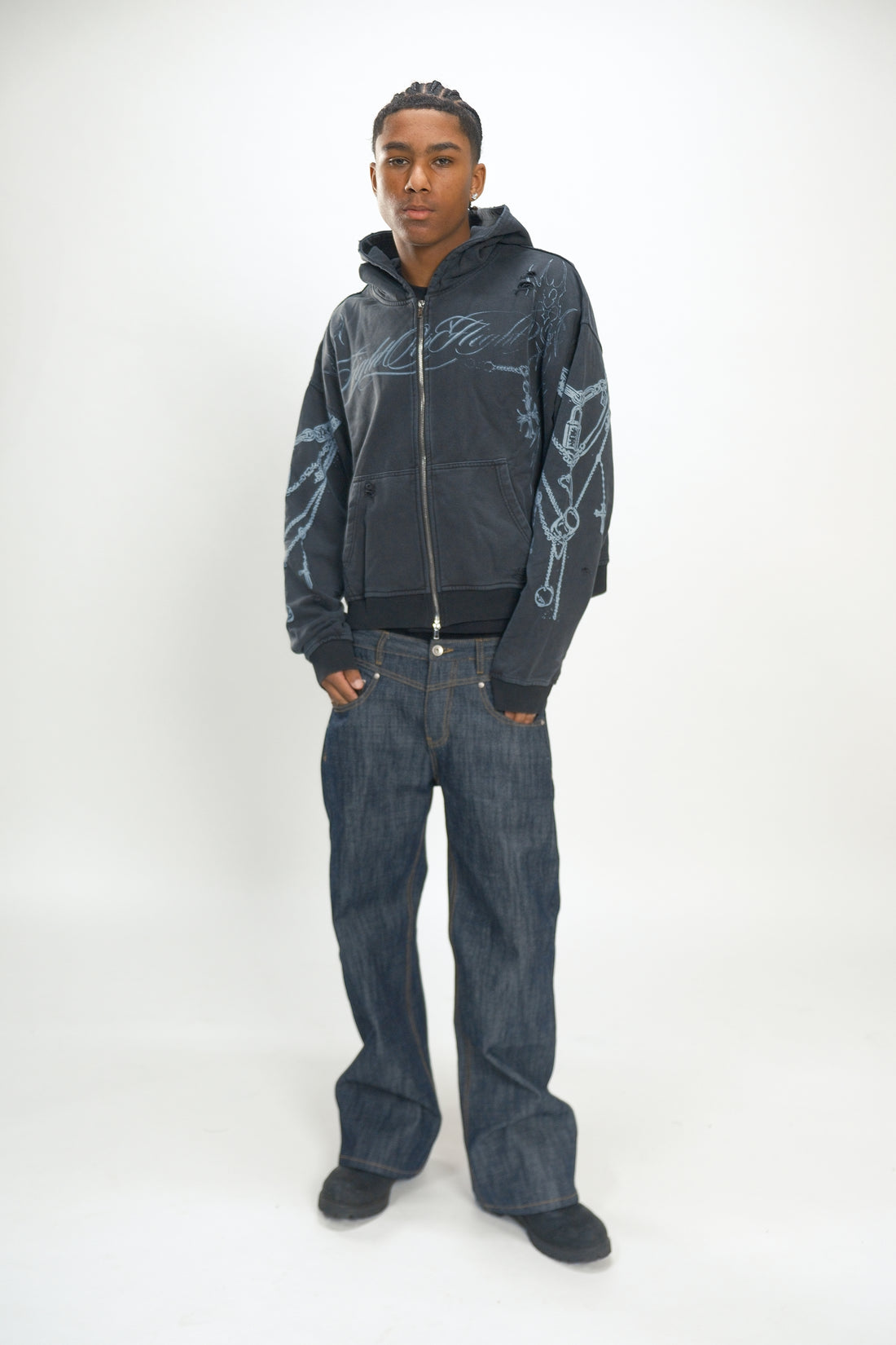 CHAINED ZIP-UP